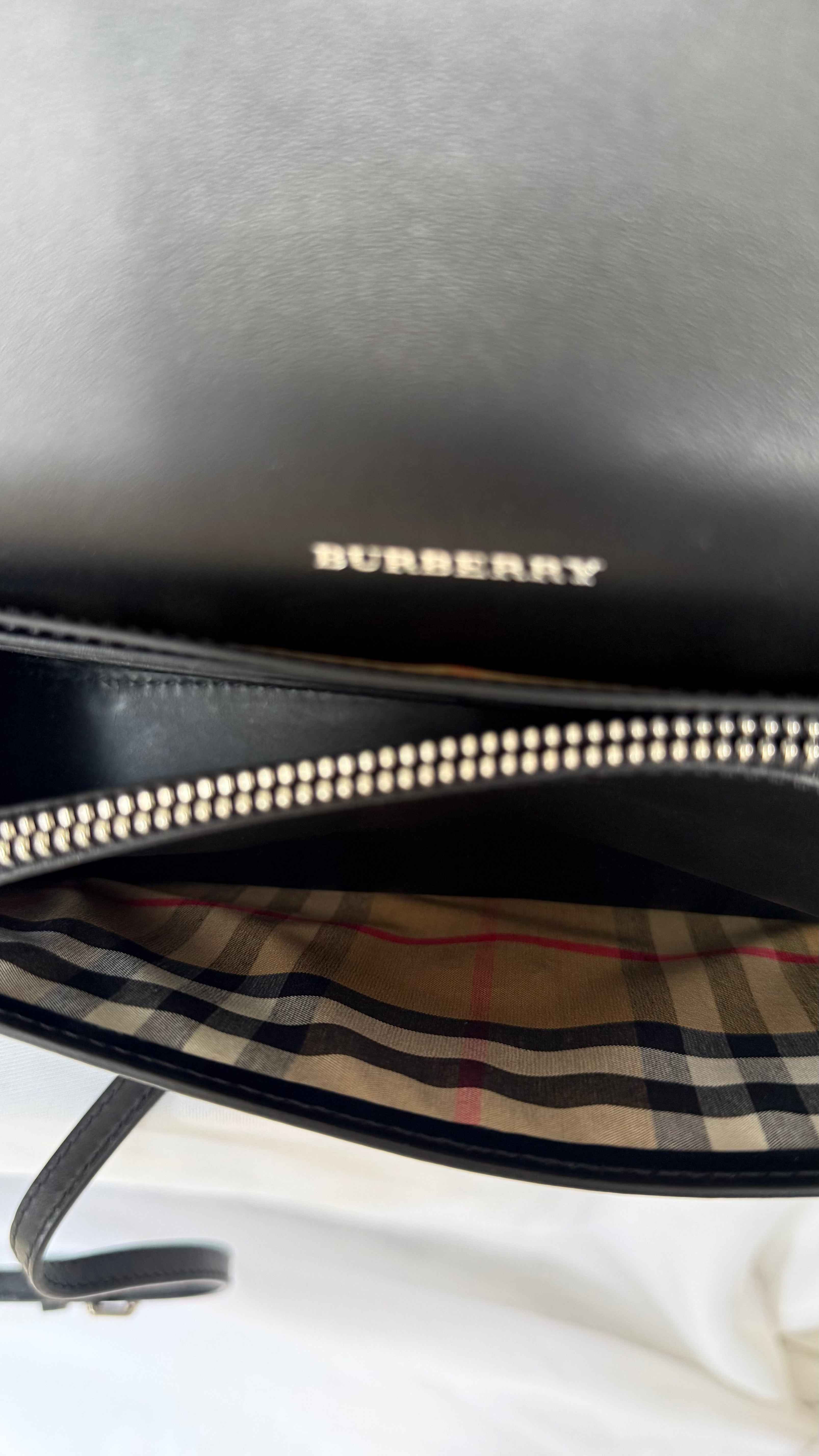 Burberry Hampshire Crossbody-Tasche